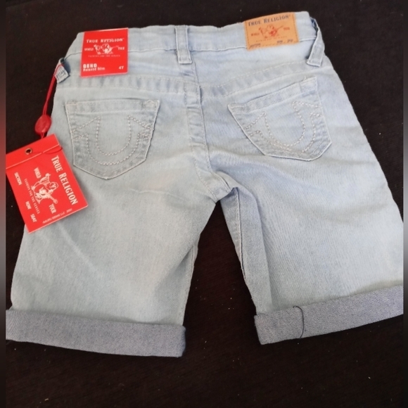 True Religion world tour child's 4T Geno Relaxed Slim lt wash denim shorts New - Picture 1 of 10